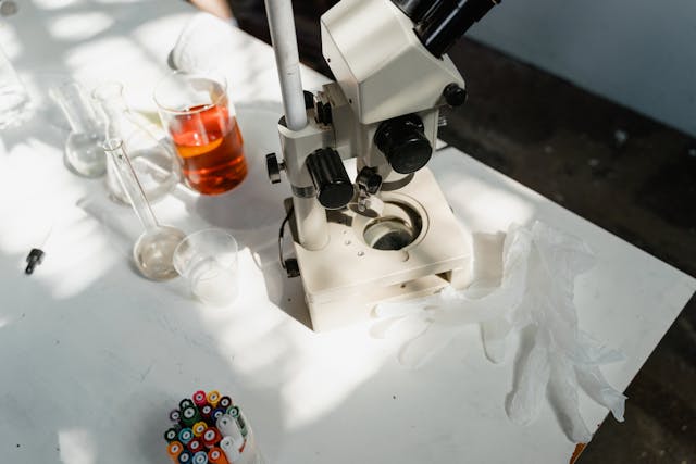 pexels-mart-production-8471982